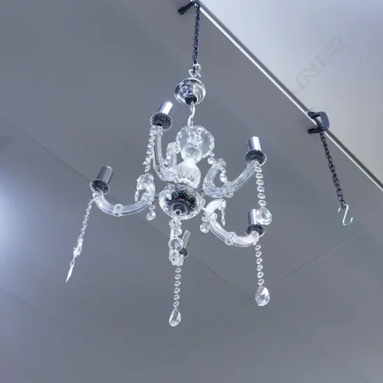 5 ARM CRYSTAL CHANDELIER 400mm dia 