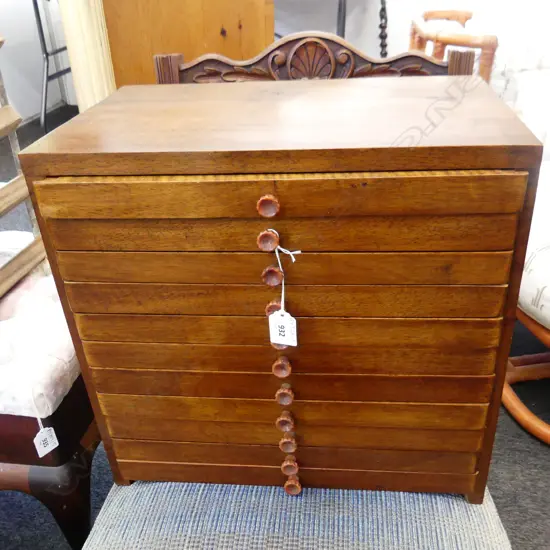 COLLECTORS DRAWERS H400XD250MM