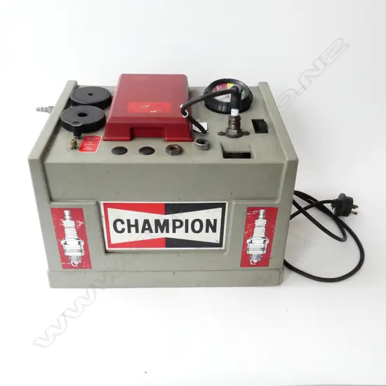 VINTAGE SPARK PLUG CLEANER W.400mm