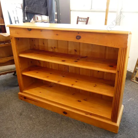 PINE BOOKCASE w. 2 ADJ. SHELVES 1215x315x915mm