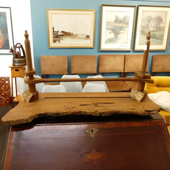 WOODEN PRESS W.920mm