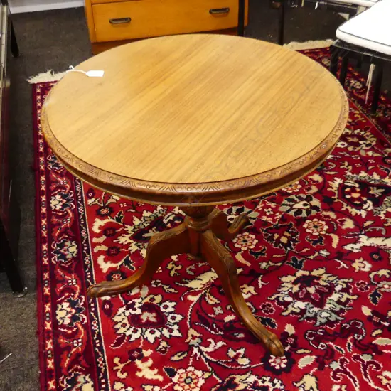 MAHOGANY SIDE TABLE H.560mm, 615mm dia