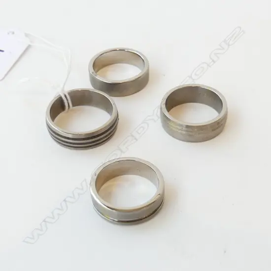 4 TITANIUM BANDS