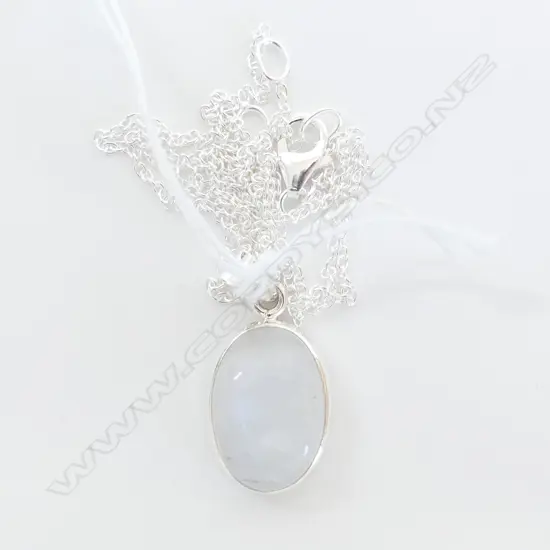 STG & MOON STONE PENDANT WITH CHAIN