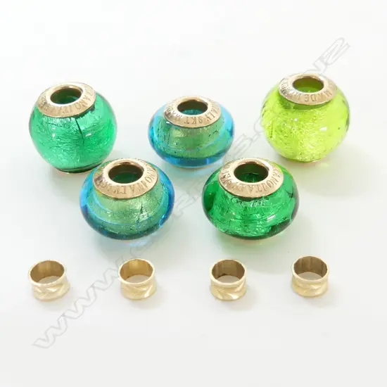 5 9ct MURANO BEADS - GREEN TONES + 4 SPACERS