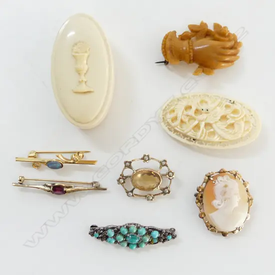 9ct GOLD EDWARDIAN BROOCH + 6 OTHER OLD BROOCHES: bakelite gloved hand + silver marcasite turquoise +cameo+ ivory dragon