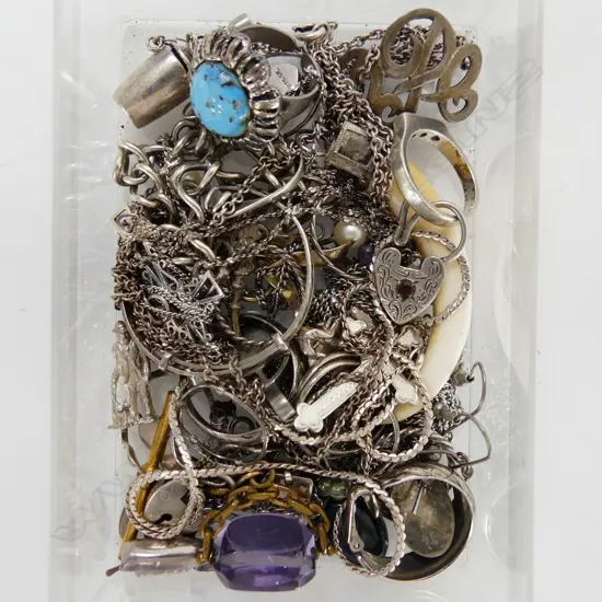 ASST. STG & SILVER TONE JEWELLERY; RINGS, CHARMS, CHAINS ETC