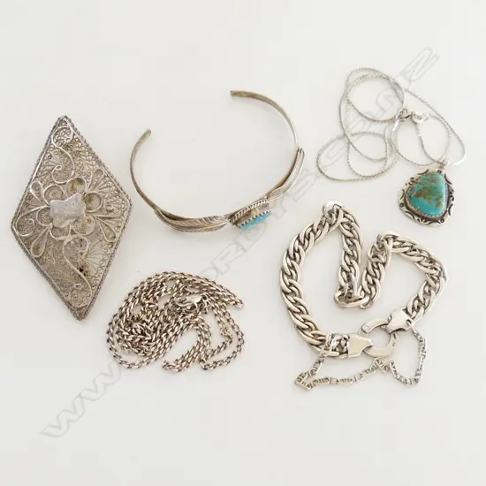 SILVER JEWELLERY: 2 NECK CHAINS + PENDANT + BRACELET + CUFF + LGE FRILLIGREE BROOCH diamond form