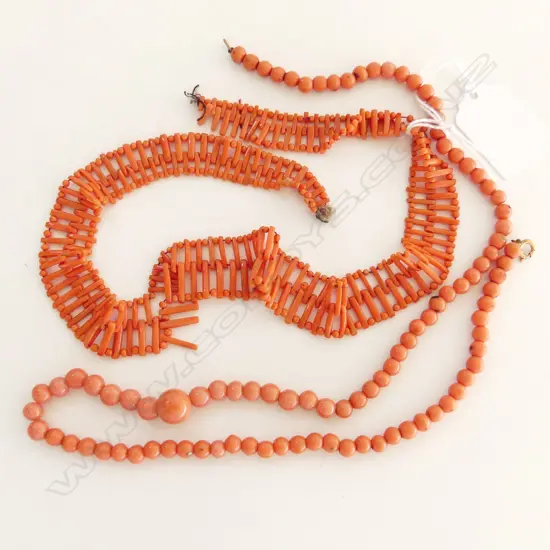 2 c1900 MEDITTEREAN RED/ORANGE CORAL NECKLACES: 1 BEAD 1 tapered multi bar & bead L's.540 & 440mm one faulted