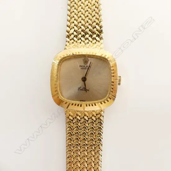 ROLEX ? GOLD ? LADIES WRISTWATCH probably not right