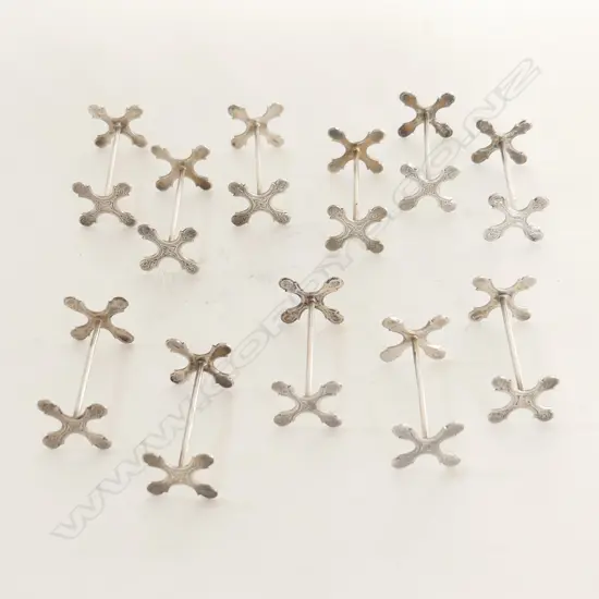 11 S/SILVER ?STAMPED JGS KNIFE RESTS 171GRMS