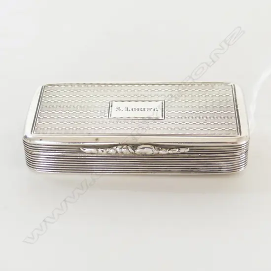 S/SILVER VICTORIAN SNUFF BOX 62GRMS