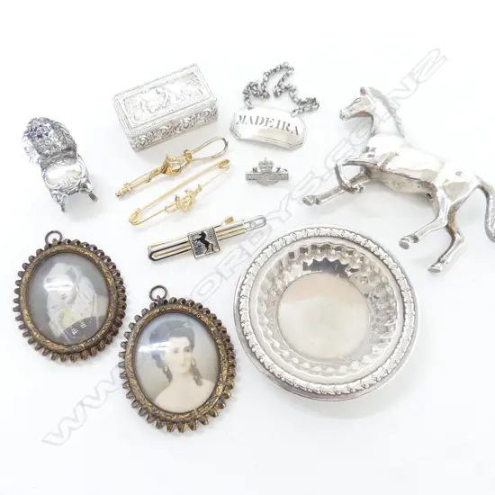 4 PCES STG SILVER 90gm PIN DISH 85mm dia, LIDDED CONTAINER, MADEIRA LABEL, CHAIR + PR PORTRAITS, PINS, HORSE