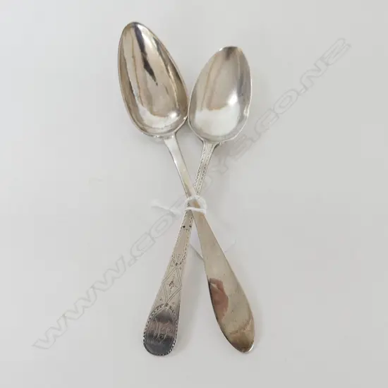 2 GEO S/SILVER SERVING SPOONS 165GRMS