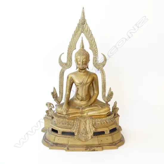 BRASS SEATED BUDDHA with removeable flaming back halo panel H.500mm