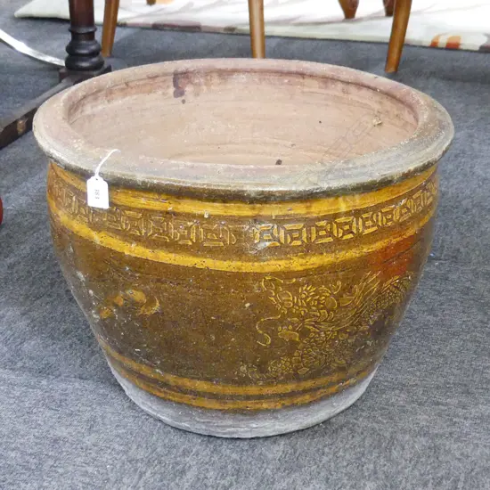 LRG EARTHERNWARE DRAGON POT, D.500mm