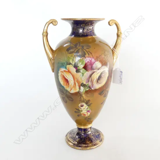 TALL VINTAGE VASE, FLORAL DECORATION H.270mm
