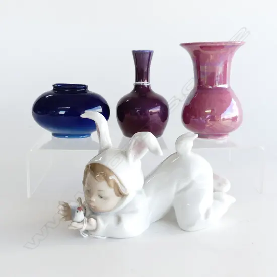 NAO FIGURINE #1414 'MY LITTLE BUNNY' L.150mm + 3 SMALL VASES; BLUE DOULTON, PURPLE MOORCROFT, PINK RUSKIN H.105mm