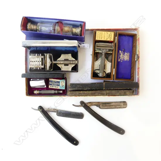 COLLECTION OF VINTAGE SHAVERS