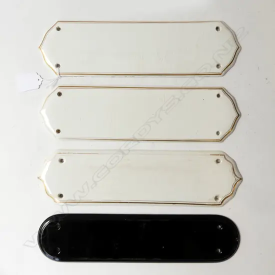 FOUR ANTIQUE PORCELAIN DOOR PLATES L.28CM