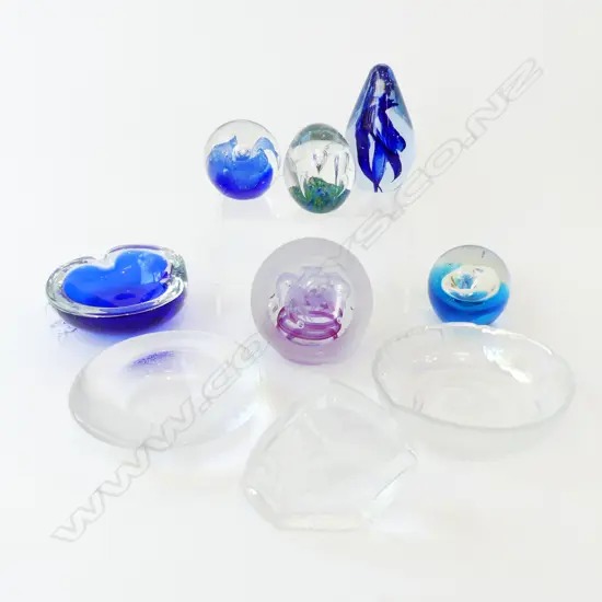 9 PCES ASST. ART GLASS - BLUE TONES