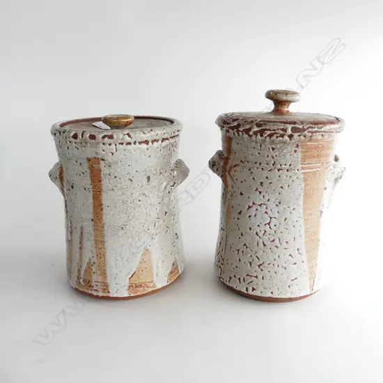 PR LRG NZ POTTERY LIDDED JARS, SHINO GLAZE, H.280mm w lid