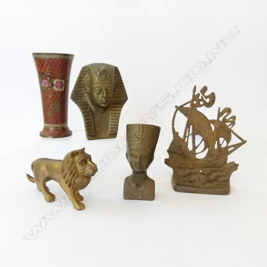 5 BRASS COLLECTABLES BOOKEND + KING TUT + LION ETC