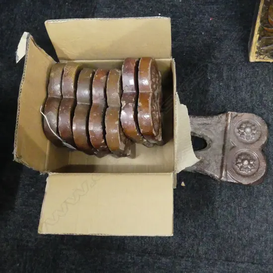 8 ANTIQUE GARDEN EDGE TILES