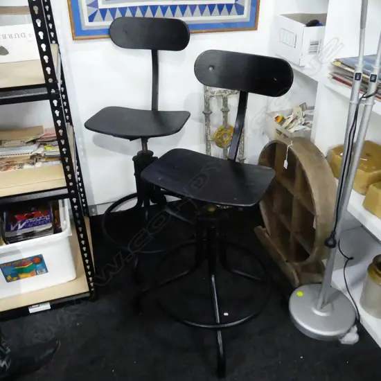 PR BLACK PAINTED ARCHITECTS CHAIRS