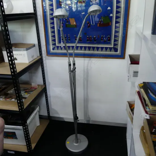 MODERN DOUBLE HEADED LAMP H.1400mm