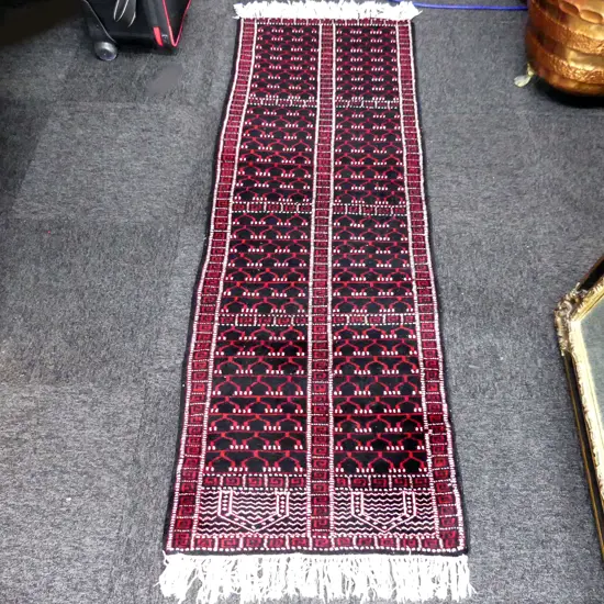 HAND KNOTTED WOOL PILE RUNNER 1850x650mm