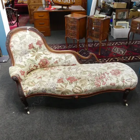 VICTORIAN CARVED WALNUT CHAISE LOUNGE - SOME WEAR L.1700mm