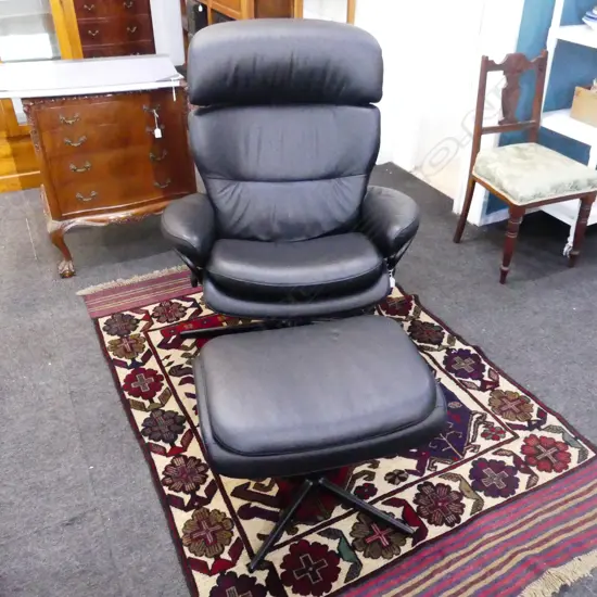 MODERN BLACK STRESSLESS BRAND RECLINER CHAIR WITH FOOTSTOOL