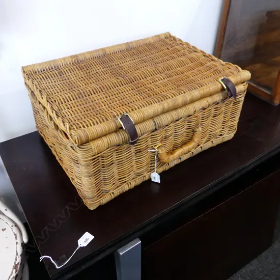 CANED PICNIC BASKET W.550mm