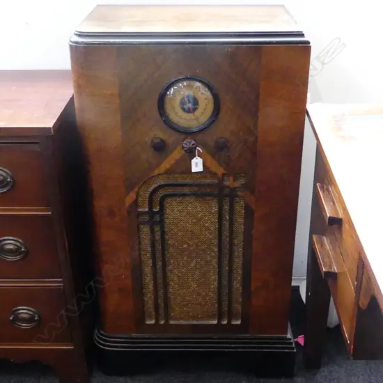 LRG FLOOR STANDING 'SKYSCRAPER' RADIO circa early 1900s, NZ MADE, working well