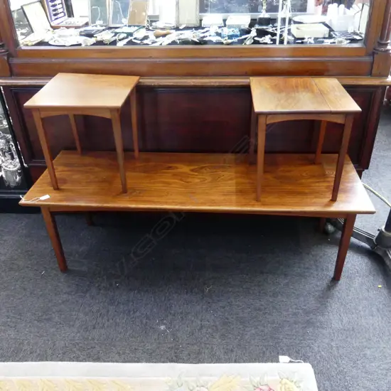 RETRO MAHOGANY COFFEE TABLE 1375x460x410mm + PR SMALL SIDE TABLES SOME FAULTS