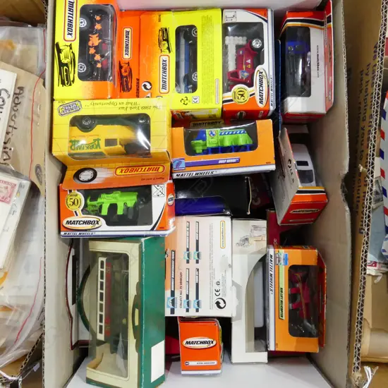 BOX ASST. MATCHBOX CARS ETC
