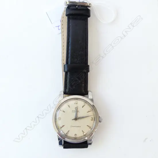 OMEGA AUTOMATIC SEAMASTER c1950/60(WORKING) Stainless. uncommon champagne diamond fine textured dial