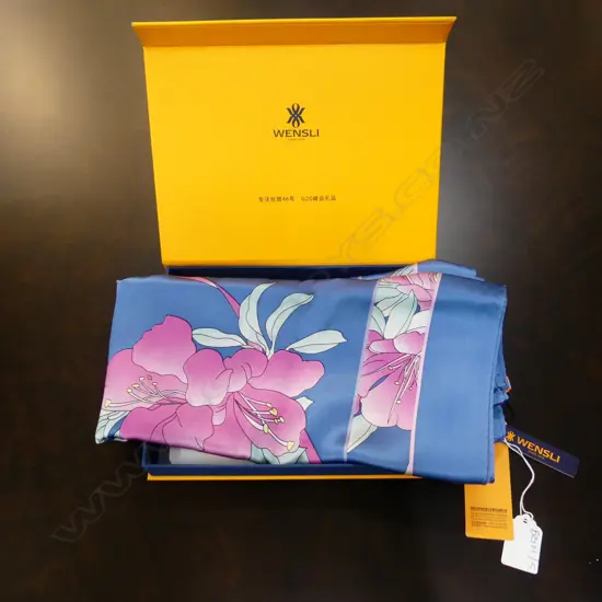 WENSLI CHINESE SILK SCARF, NEW IN BOX