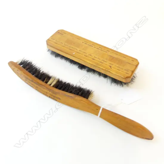 WAIHI & TE AROHA HATTERS ADVERTISING HAT BRUSH & NZ NATIVE TIMBERS CLOTHES BRUSH L.245MM L.165MM