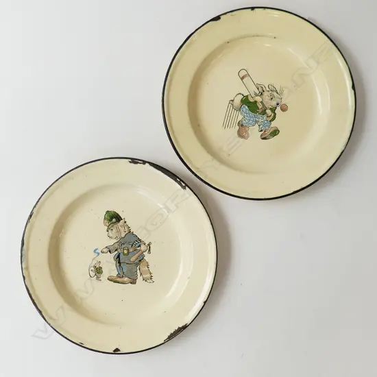 PAIR OF ANTIQUE CHILDREN’S ENAMEL PLATES – CRICKET & POLICEMAN D.20CM