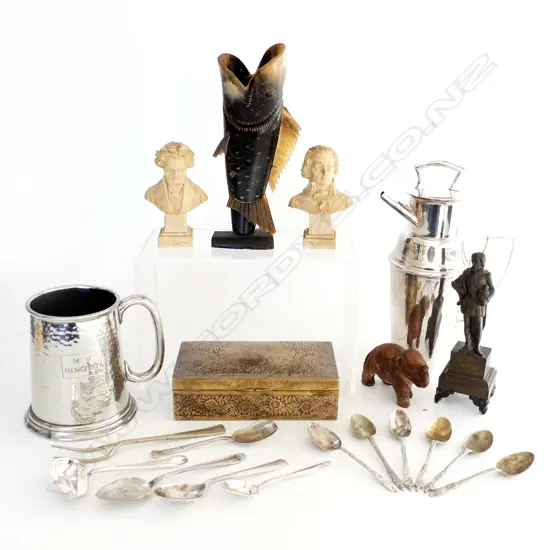 BOX LOT BRONZE FIGURE H.165mm, METAL BOX W.160mm, JUG, MUG ETC