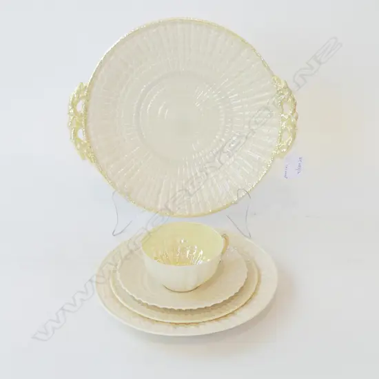 BELLECK CSP ANOTHER PLATE & 2 HANDLED CAKE PLATE