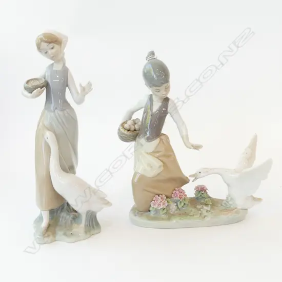 2 LLADRO FIGURINES: WOMAN w. GEESE H.240mm...