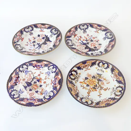 4 DERBY IMARI PLATES (2+2) 265mm dia