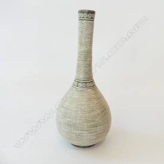 BUNCHEONG KOREAN STEM VASE, H.260mm