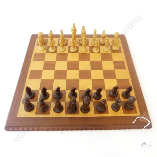 RESIN CHESS SET w. WOODEN BOARD 395x395mm