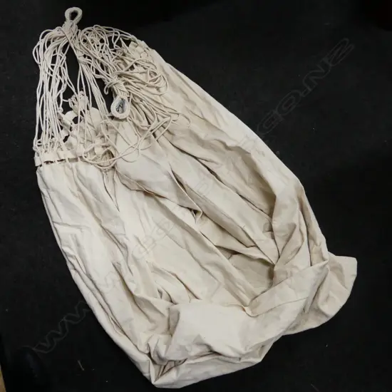 CANVAS HAMMOCK