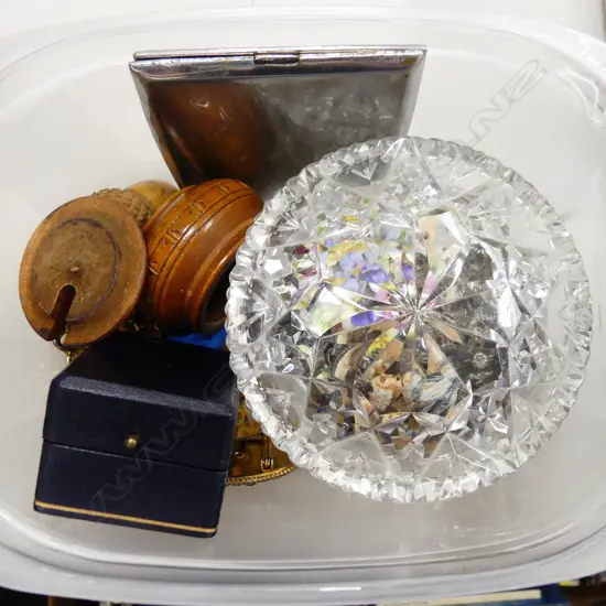 ASST. COSTUME JEWELLERY ETC