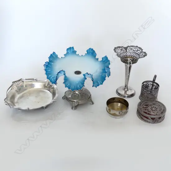 SILVER PLATE VASE & WMF DISH, METAL FOOTED DISH & METAL NOUVEAU DISH, 750 SILVER FILIGREE CUP HOLDER & JEWELLERY BOX, 25